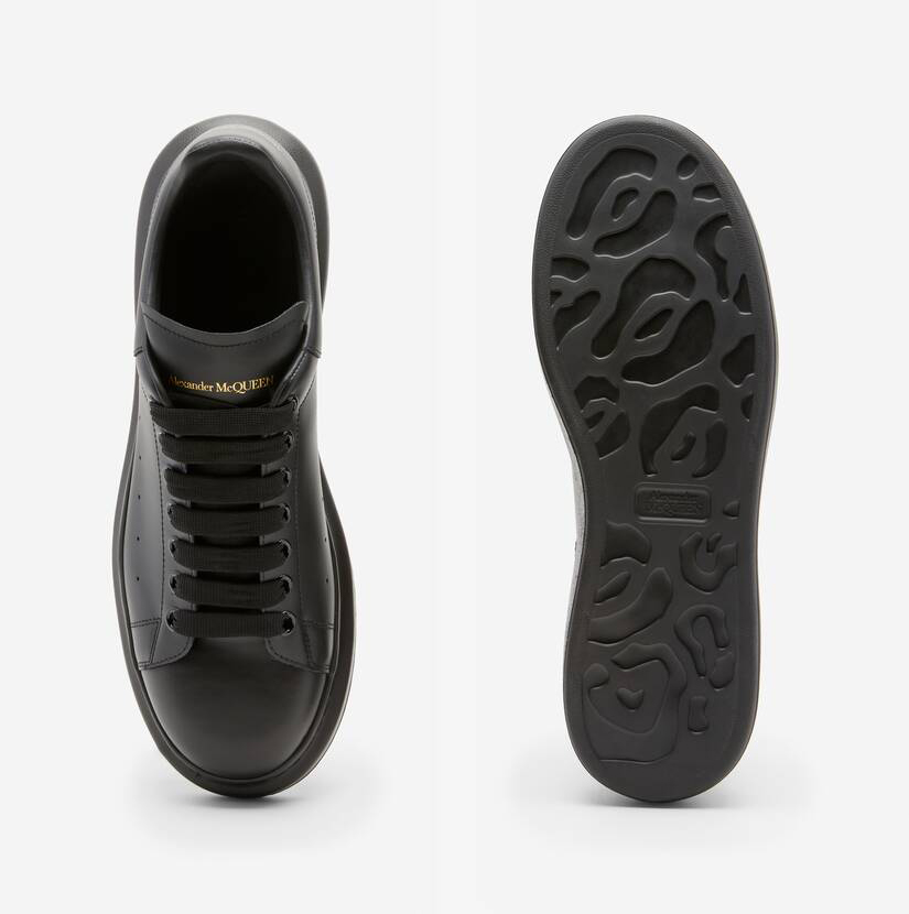 Alexander McQueen Men's Oversized Sneaker in Black