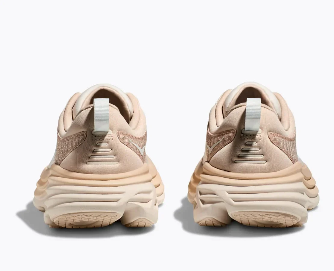BONDI 8 shifting sand / eggnog (HOKA er litt liten – ta en størrelse opp.)