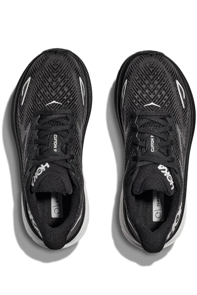 Clifton 9 - BLACK / WHITE (HOKA er litt liten – ta en størrelse opp.)