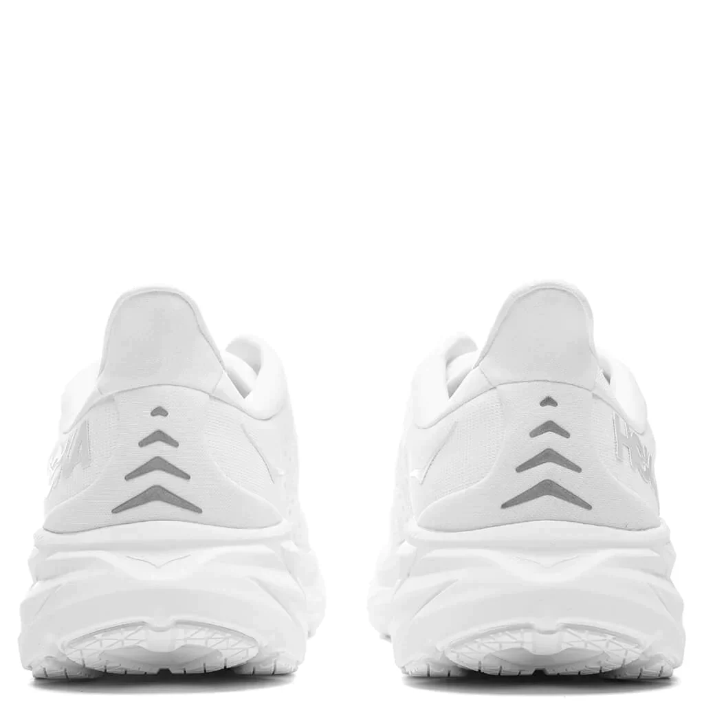 Clifton 8 - WHITE / WHITE (HOKA er litt liten – ta en størrelse opp.)