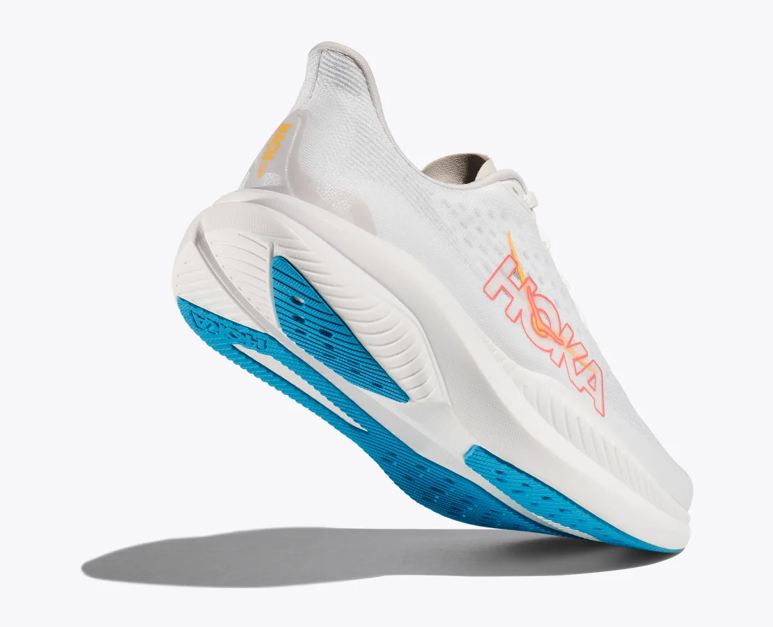 Hoka MACH 6 White Nimbus Cloud (HOKA er litt liten – ta en størrelse opp.)