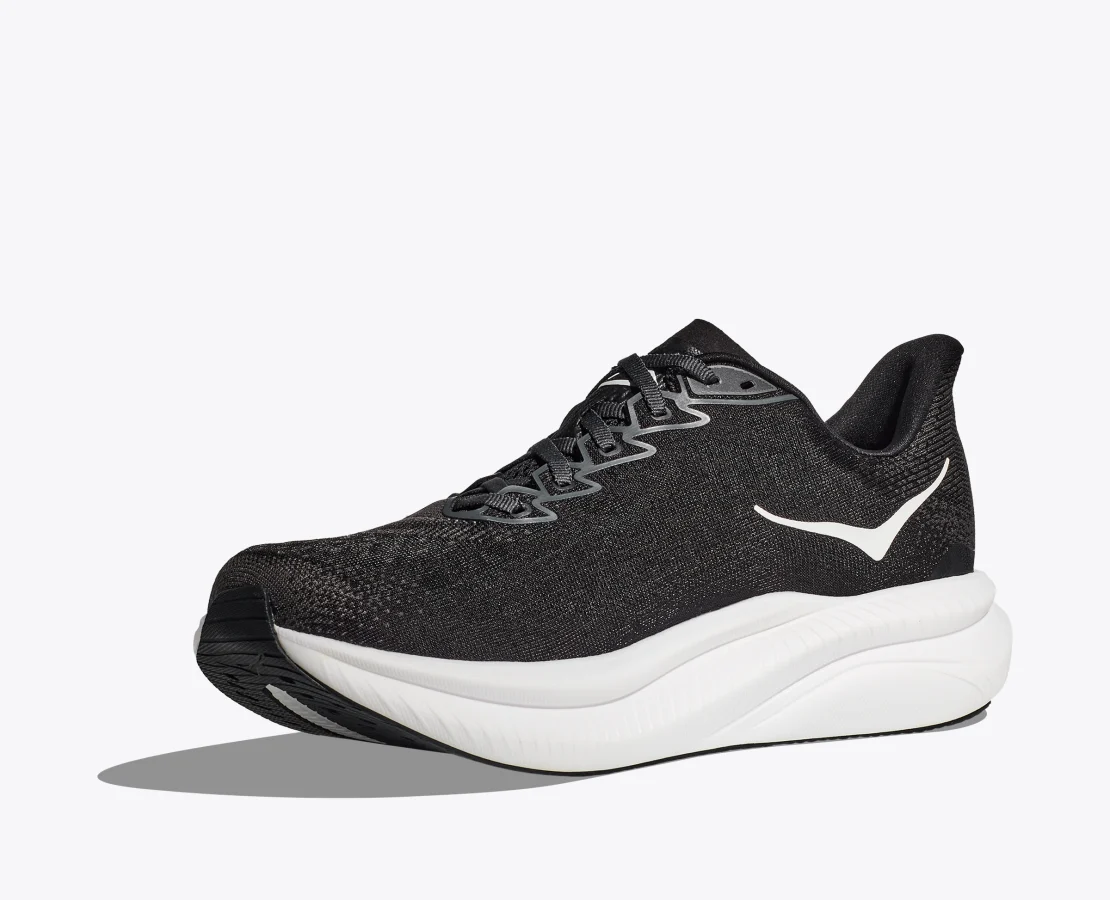 Hoka MACH 6 Black White (HOKA er litt liten – ta en størrelse opp.)
