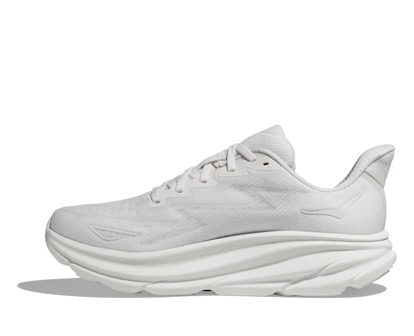 Hoka M CLIFTON 9 White / White (HOKA er litt liten – ta en størrelse opp.)