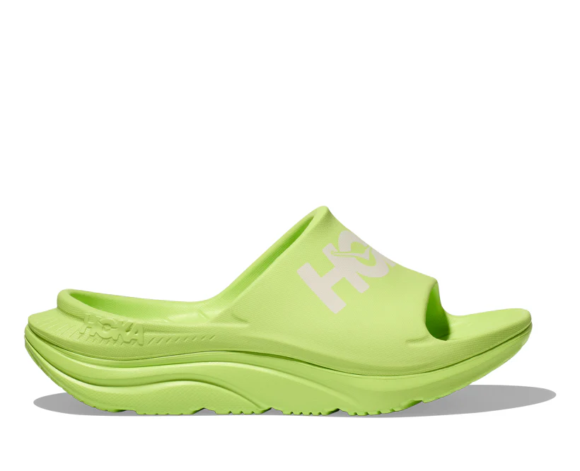 Hoka U ORA ATHLETIC SLIDE Lettuce / White (HOKA er litt liten – ta en størrelse opp.)