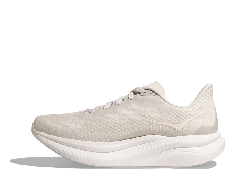 Hoka W MACH 6 White / White (HOKA er litt liten – ta en størrelse opp.)