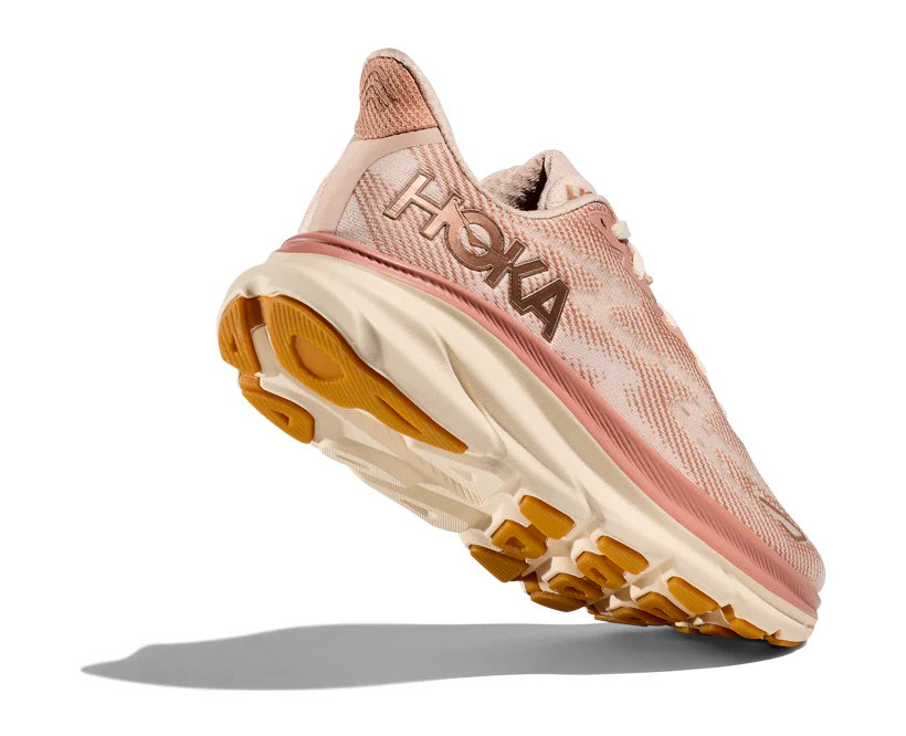 Hoka W CLIFTON 9 Sandstone / Cream (HOKA er litt liten – ta en størrelse opp.)