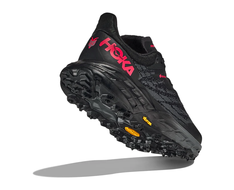 Hoka W SPEEDGOAT 5 GTX SPIKE Black/Black (HOKA er litt liten – ta en størrelse opp.)
