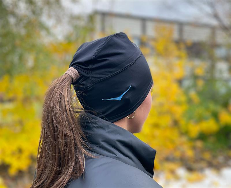 Hoka U RUN FLEECE BEANIE Black (HOKA er litt liten – ta en størrelse opp.)