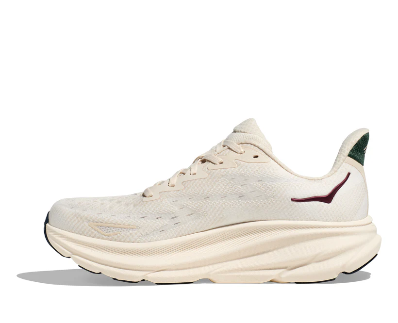 Hoka M CLIFTON 9 Oat Milk / Alabaster (HOKA er litt liten – ta en størrelse opp.)