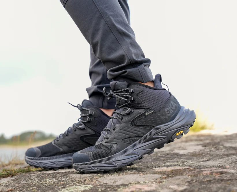 Hoka W ANACAPA 2 MID GTX Black / Black (HOKA er litt liten – ta en størrelse opp.)