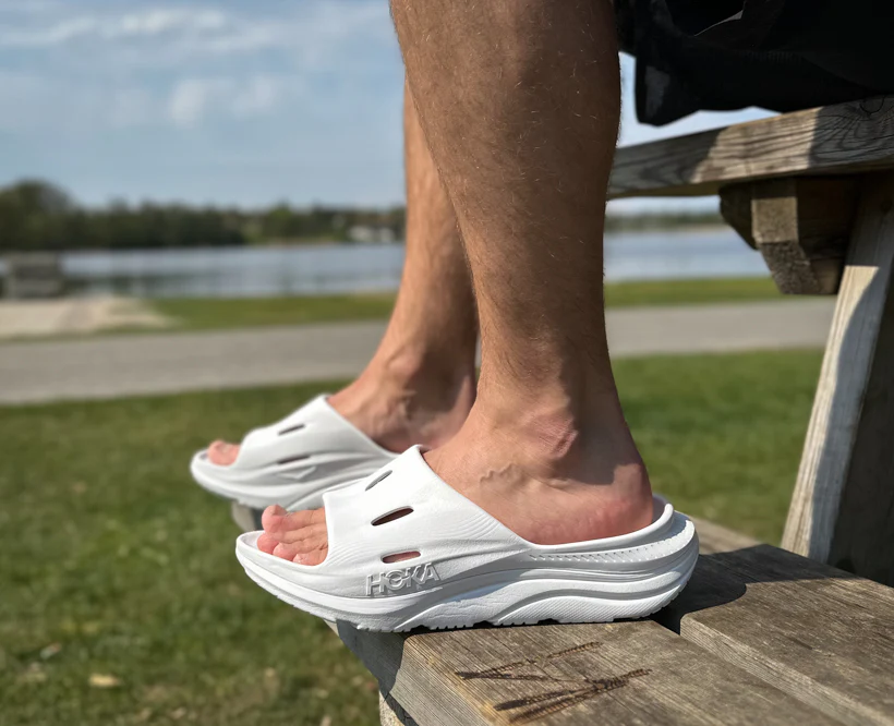 Hoka U ORA RECOVERY SLIDE 3 White / White (HOKA er litt liten – ta en størrelse opp.)