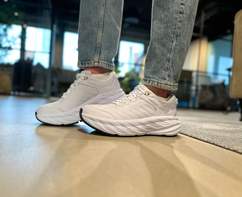 Hoka W BONDI SR White (HOKA er litt liten – ta en størrelse opp.)