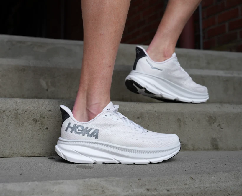 Hoka M CLIFTON 9 Nimbus Cloud / Steel Wool (HOKA er litt liten – ta en størrelse opp.)