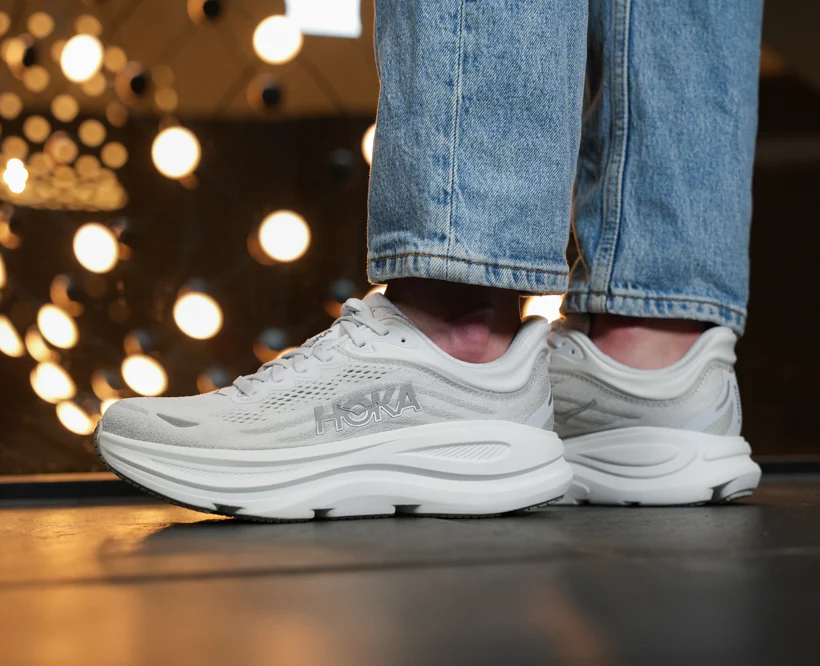 Hoka W BONDI 9 Stardust / Silver (HOKA er litt liten – ta en størrelse opp.)