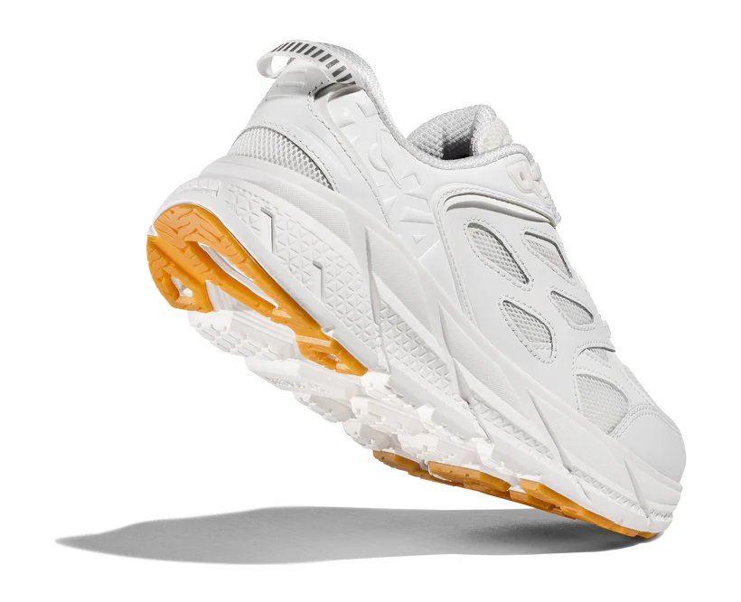 Hoka U CLIFTON L White / White (HOKA er litt liten – ta en størrelse opp.)