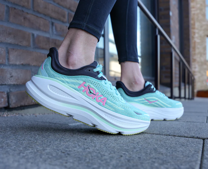 Hoka W BONDI 9 Blue Spark / Mint Fluorite (HOKA er litt liten – ta en størrelse opp.)