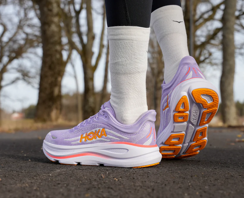 Hoka W BONDI 9 Aster Flower / Starlight Glow (HOKA er litt liten – ta en størrelse opp.)