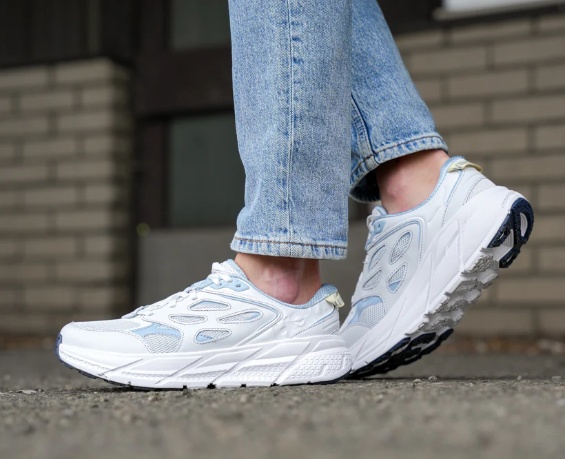 Hoka U CLIFTON L Cosmic Grey / Varsity Navy (HOKA er litt liten – ta en størrelse opp.)