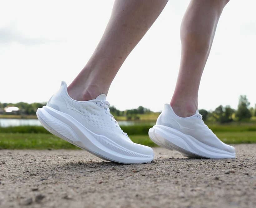 Hoka M MACH 6 LA White / White (HOKA er litt liten – ta en størrelse opp.)