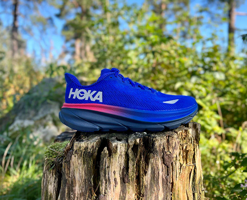 Hoka W CLIFTON 9 GTX Dazzling Blue / Evening Sky (HOKA er litt liten – ta en størrelse opp.)