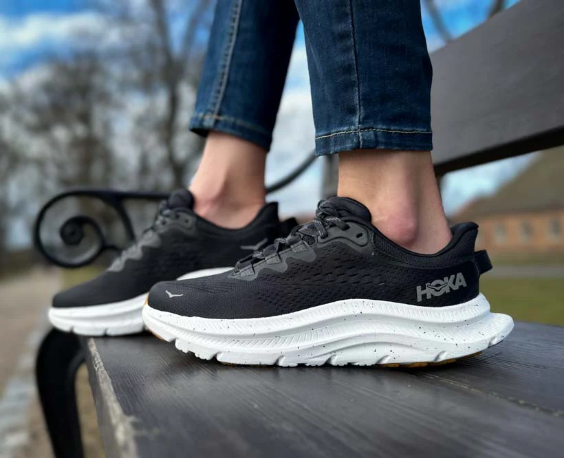 Hoka W KAWANA 2 Black / White (HOKA er litt liten – ta en størrelse opp.)