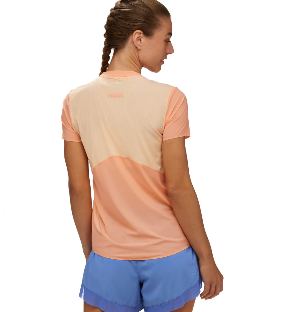 Hoka W AIROLITE RUN SHORT SLEEVE Papaya (HOKA er litt liten – ta en størrelse opp.)