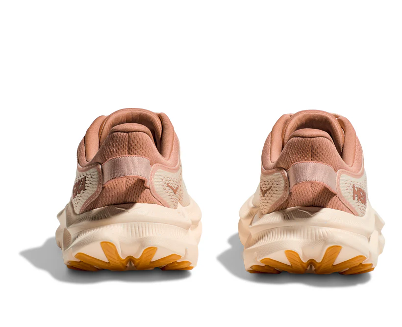 Hoka W KAWANA 2 Vanilla / Sandstone (HOKA er litt liten – ta en størrelse opp.)