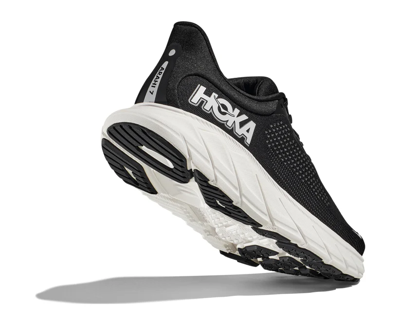 Hoka M ARAHI 7 Black / White (HOKA er litt liten – ta en størrelse opp.)