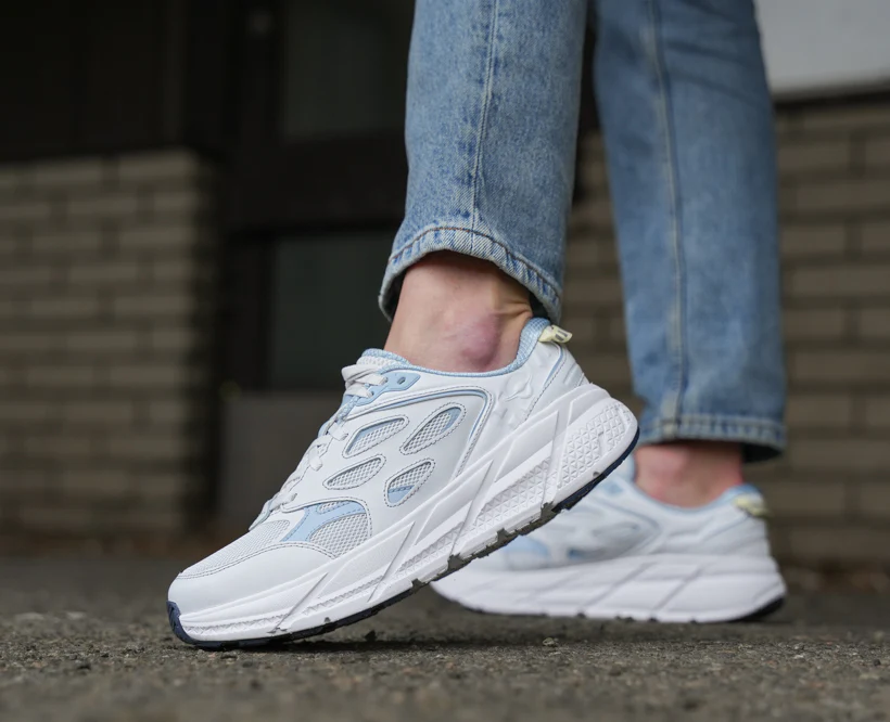 Hoka U CLIFTON L Cosmic Grey / Varsity Navy (HOKA er litt liten – ta en størrelse opp.)