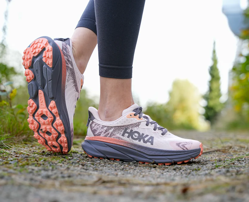 Hoka W CHALLENGER 7 GTX Cosmic Pearl / Galaxy (HOKA er litt liten – ta en størrelse opp.)