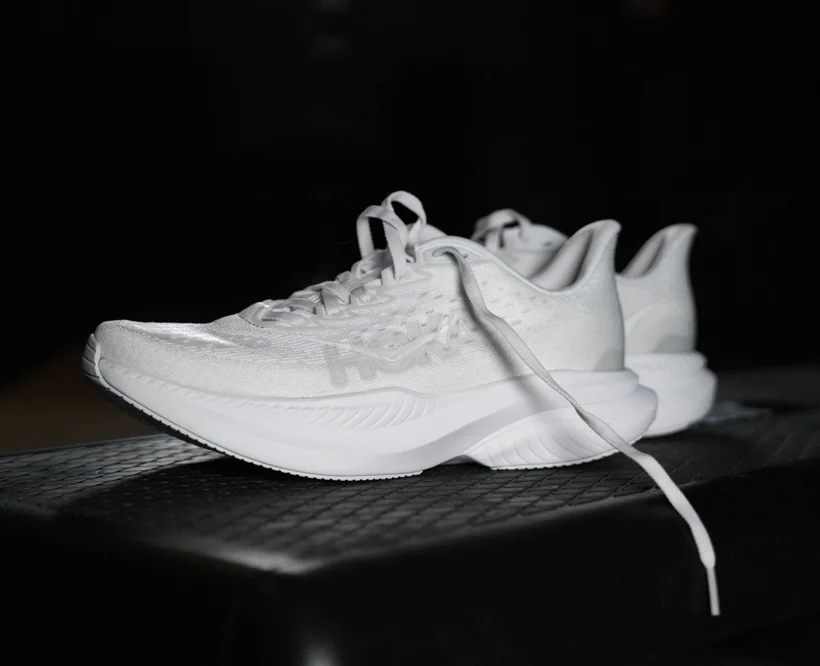 Hoka W MACH 6 White / White (HOKA er litt liten – ta en størrelse opp.)