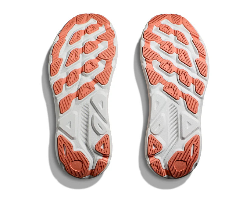 Hoka W CLIFTON 9 Cantaloupe / White (HOKA er litt liten – ta en størrelse opp.)