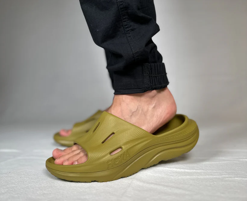 Hoka U ORA RECOVERY SLIDE 3 Green Moss / Green Moss (HOKA er litt liten – ta en størrelse opp.)