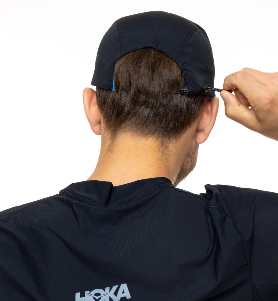 Hoka U PERFORMANCE HAT Black / White (HOKA er litt liten – ta en størrelse opp.)