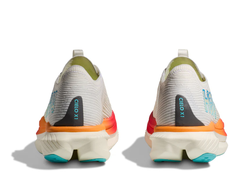 Hoka U CIELO X1 Frost / Cerise (HOKA er litt liten – ta en størrelse opp.)