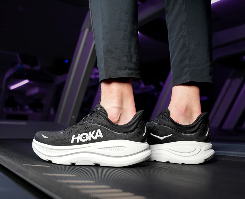 Hoka M BONDI 9 Black / White (HOKA er litt liten – ta en størrelse opp.)
