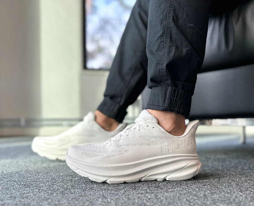 Hoka M CLIFTON 9 White / White (HOKA er litt liten – ta en størrelse opp.)