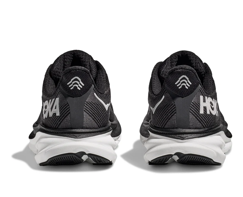 Hoka M CLIFTON 9 Black / White (HOKA er litt liten – ta en størrelse opp.)