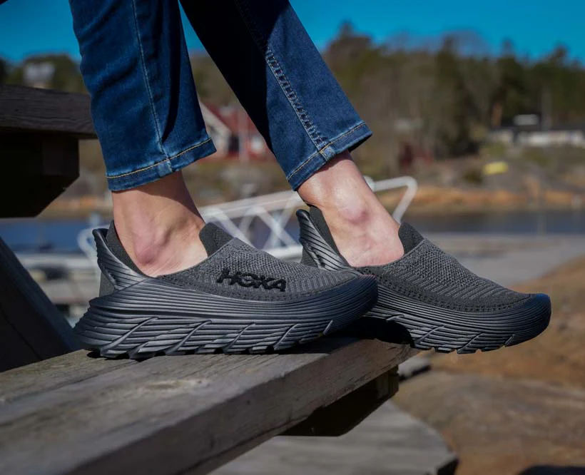 Hoka U RESTORE TC Black / Black (HOKA er litt liten – ta en størrelse opp.)