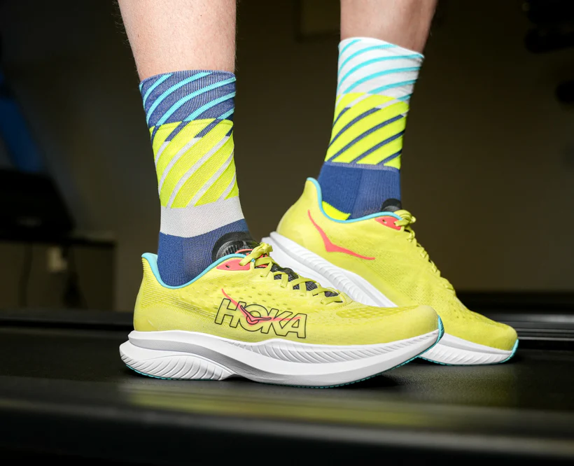 Hoka M MACH 6 Yuzu / Cielo Blue (HOKA er litt liten – ta en størrelse opp.)