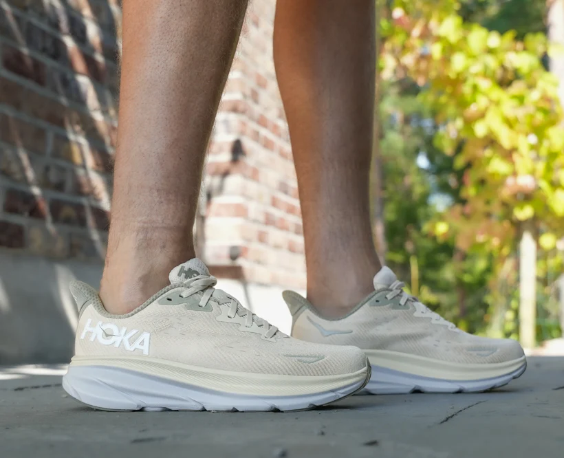 Hoka M CLIFTON 9 Oat Milk / Barley (HOKA er litt liten – ta en størrelse opp.)