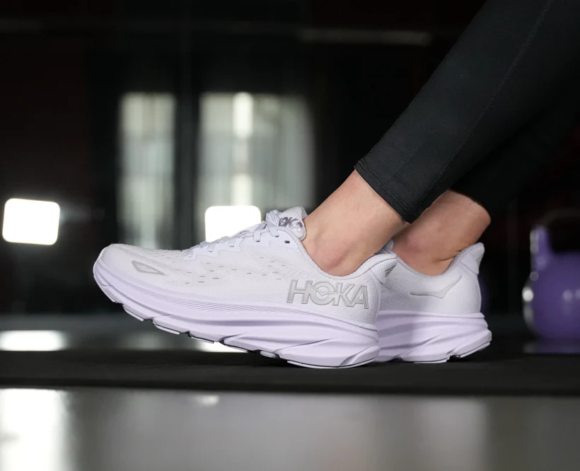 Hoka W CLIFTON 9 Starlight Glow / Starlight Glow (HOKA er litt liten – ta en størrelse opp.)