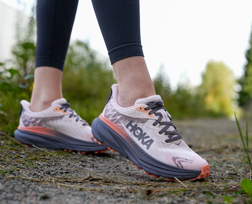 Hoka W CHALLENGER 7 GTX Cosmic Pearl / Galaxy (HOKA er litt liten – ta en størrelse opp.)