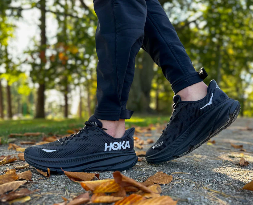 Hoka W CLIFTON 9 GTX Black / Black (HOKA er litt liten – ta en størrelse opp.)