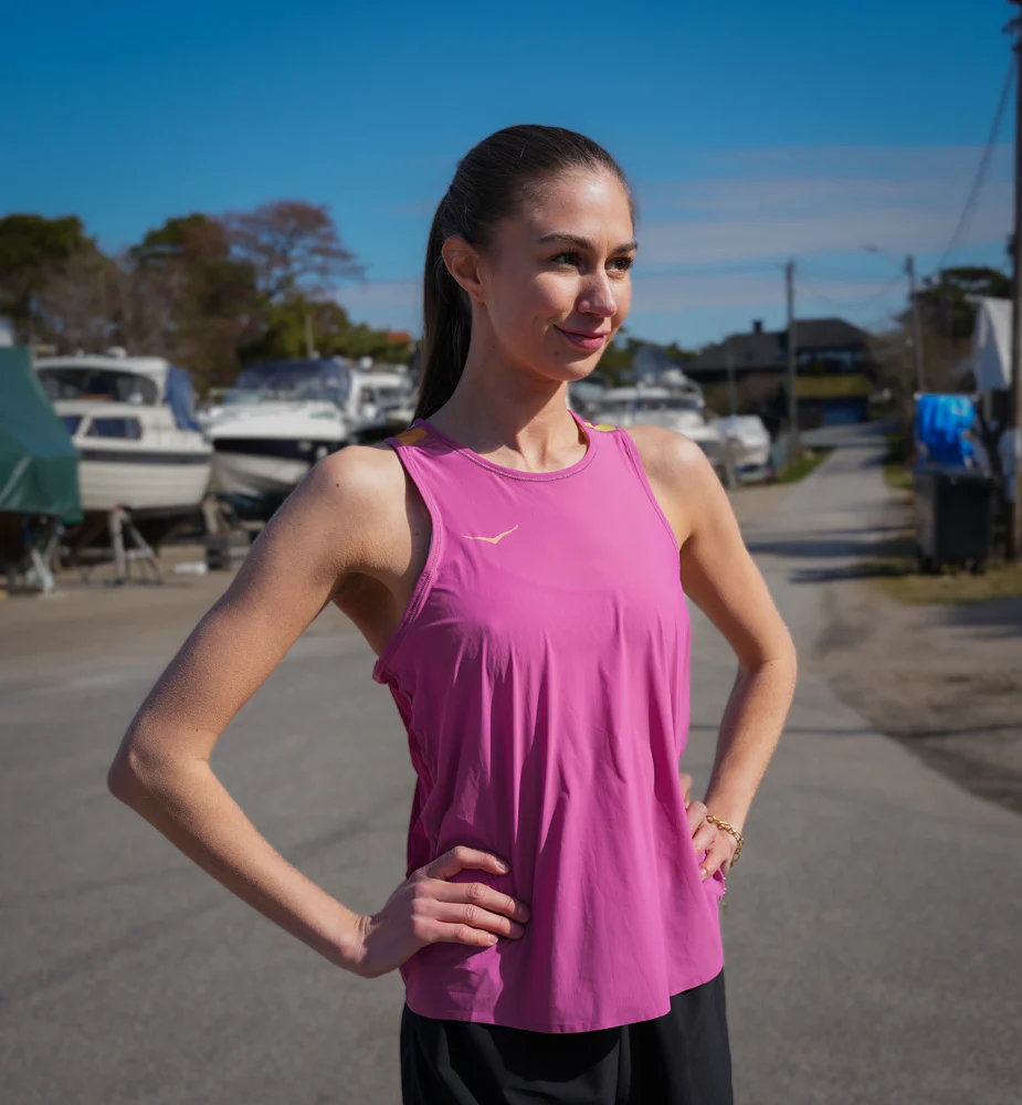 Hoka W AIROLITE RUN TANK Beet Root (HOKA er litt liten – ta en størrelse opp.)