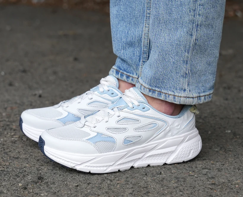 Hoka U CLIFTON L Cosmic Grey / Varsity Navy (HOKA er litt liten – ta en størrelse opp.)