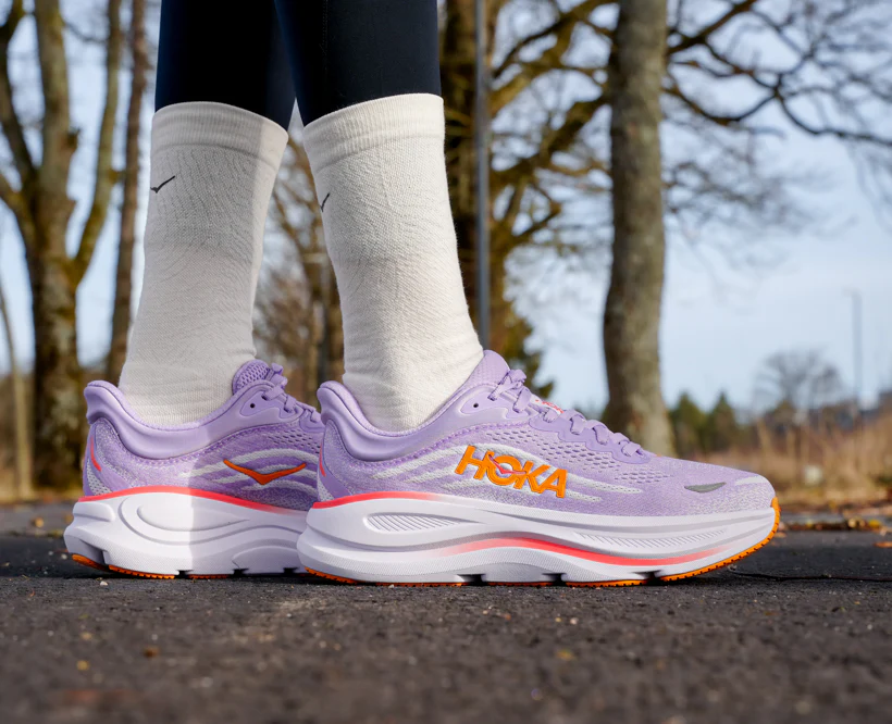 Hoka W BONDI 9 WIDE Aster Flower / Starlight Glow (HOKA er litt liten – ta en størrelse opp.)