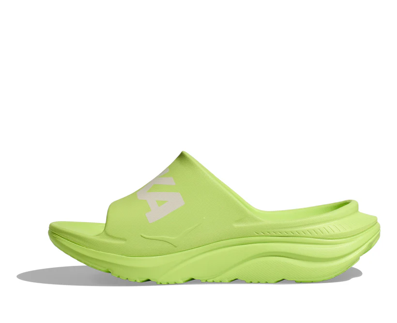 Hoka U ORA ATHLETIC SLIDE Lettuce / White (HOKA er litt liten – ta en størrelse opp.)
