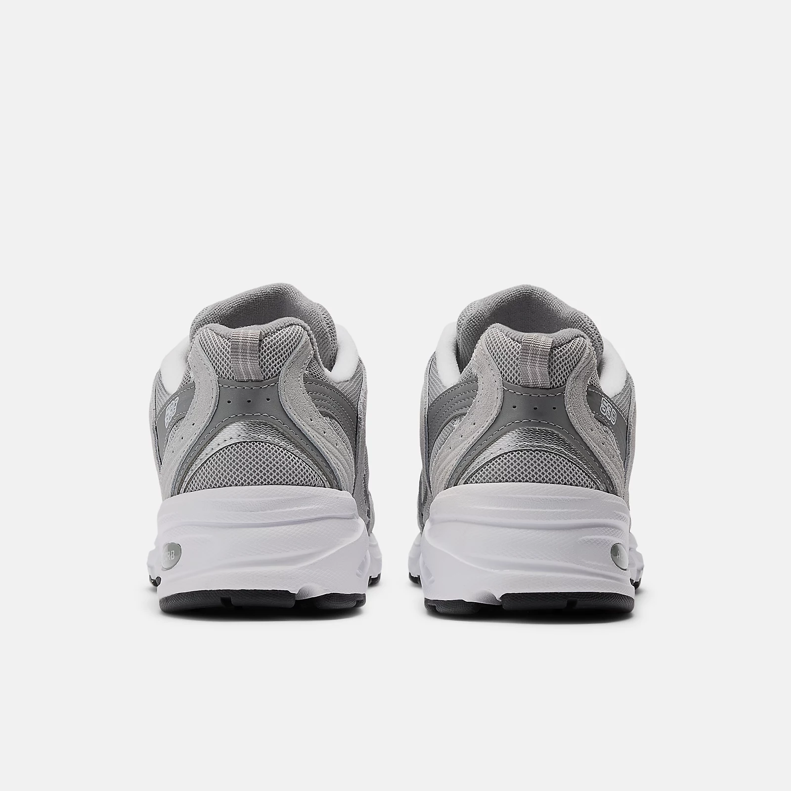 New Balance Unisex 530 Sneakers-Men's/Women's-Raincloud with Shadow Grey and Silver Metallic