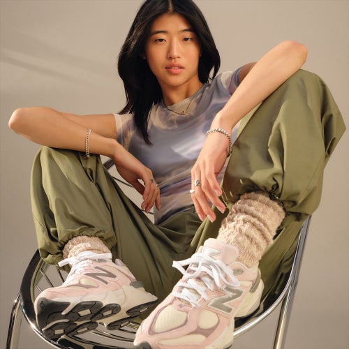 New Balance Unisex 9060 Sneakers -  Women's Rose Sugar/Angora/Ice Wine